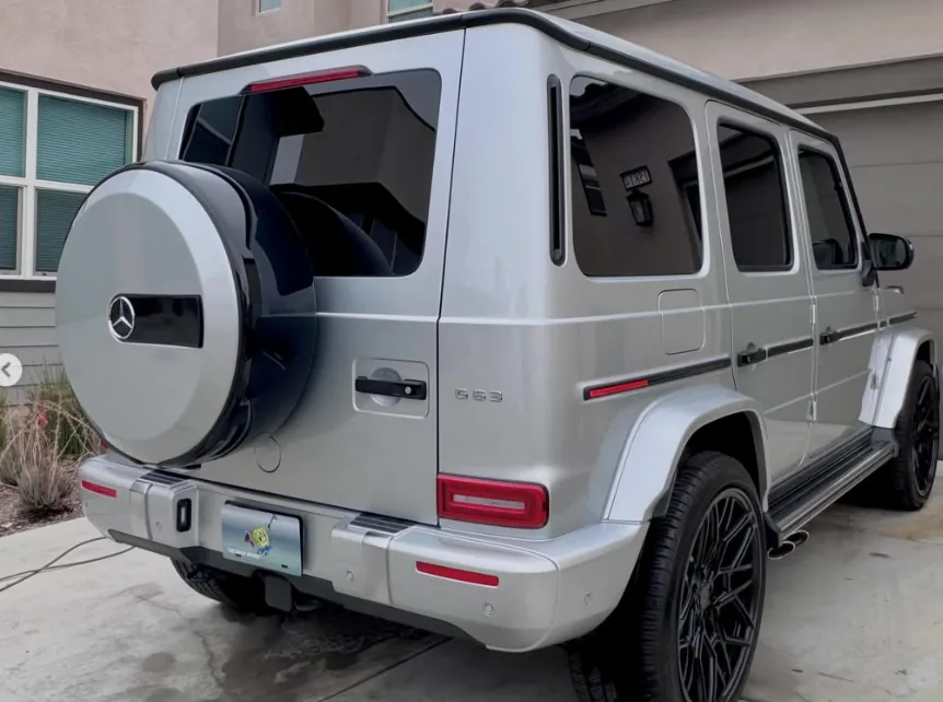 Rear view of detailed Mercedes G-Wagon